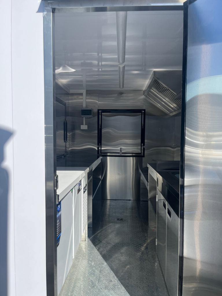 Food Trailer Built for Mobile Businesses | X-Trailers NZ