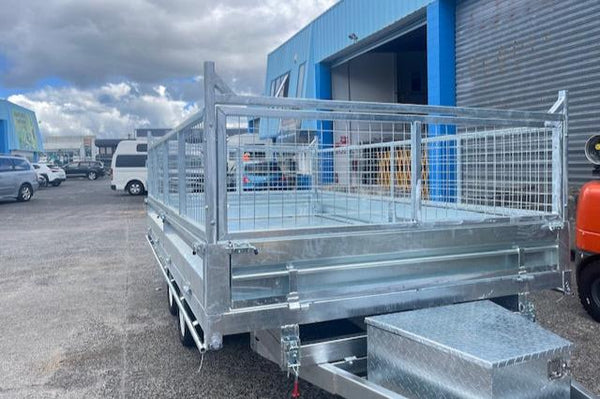 Heavy duty trailer frame with galvanised steel construction